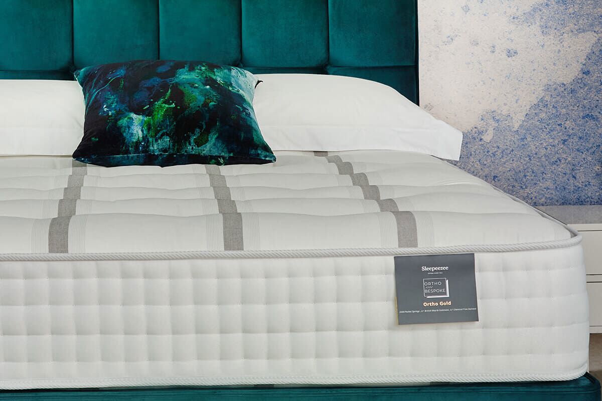 Sleepeezee Ortho Bespoke Gold 2000 Mattress